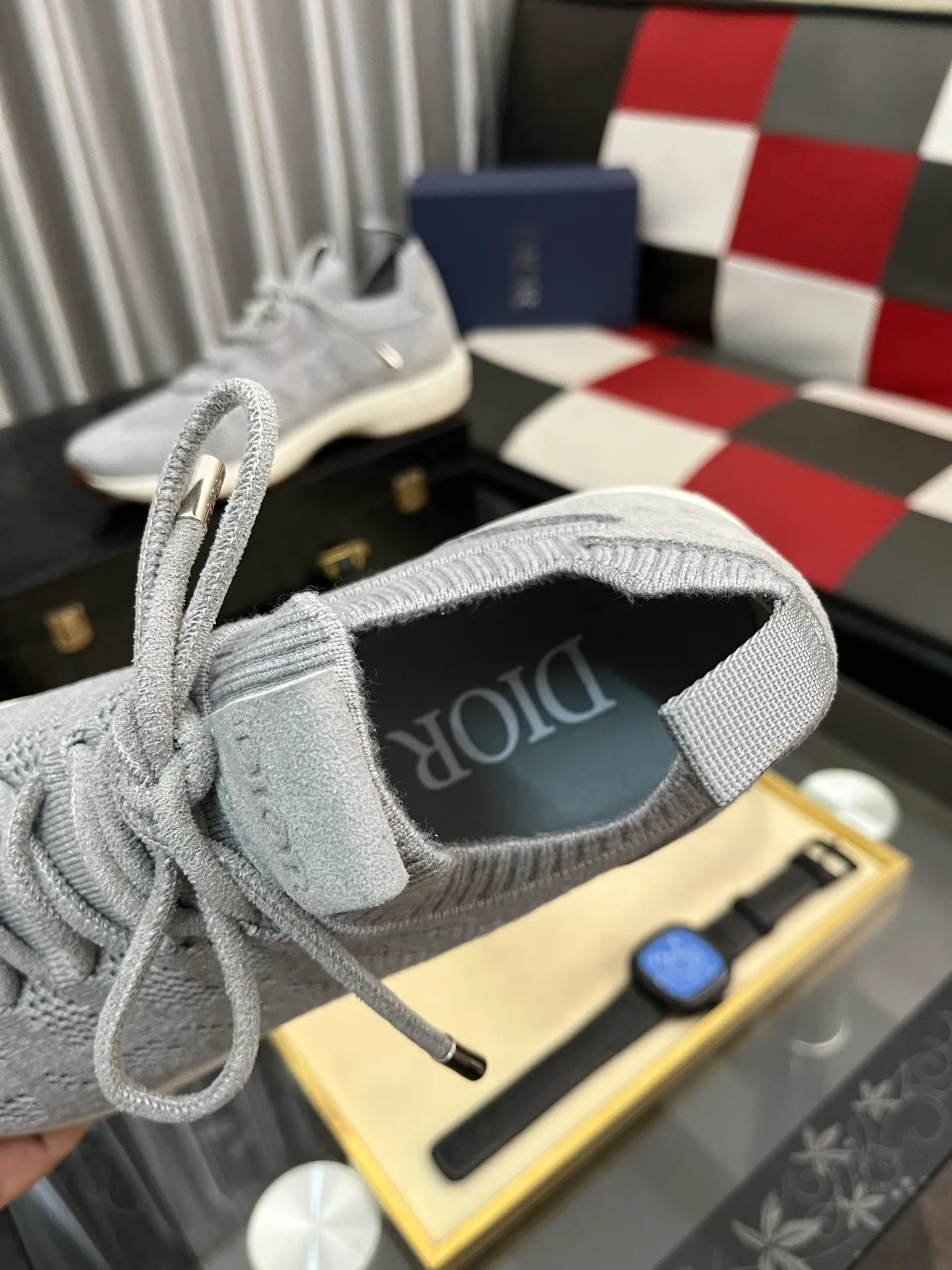 Men's shoes 💰: 400⌚️⌚️2025 new Dior fly-knit breathable casual men's shoes are on the market, original order, impeccable, the upper is made of imported fly-knit, and the original outsole is made one to one quarter. It is super comfortable on the feet. It is a must-buy pair of shoes. Available in sizes 38-446️⃣